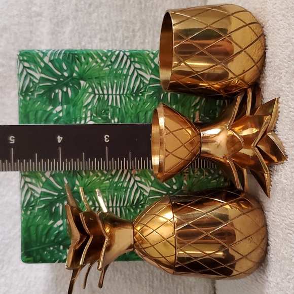 2 Vintage Pineapple Candle Holders - Picture 8 of 10